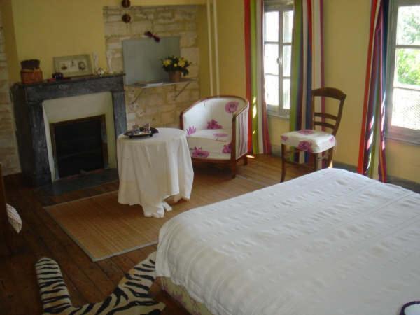 B&B Maison Gaudin Cognac Bagian luar foto