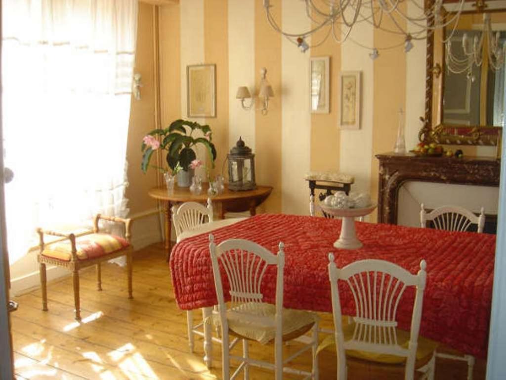 B&B Maison Gaudin Cognac Bagian luar foto