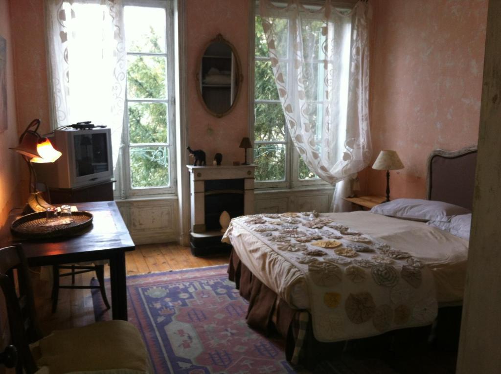 B&B Maison Gaudin Cognac Bagian luar foto