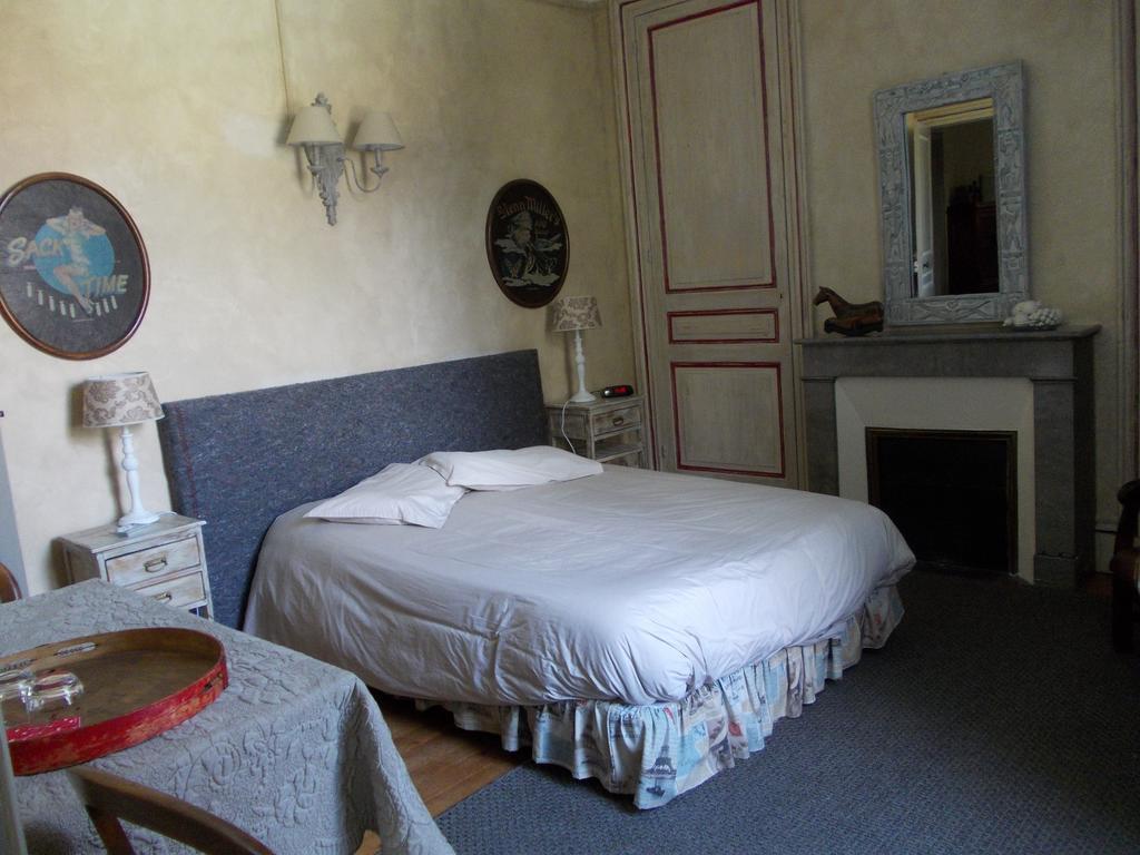 B&B Maison Gaudin Cognac Ruang foto