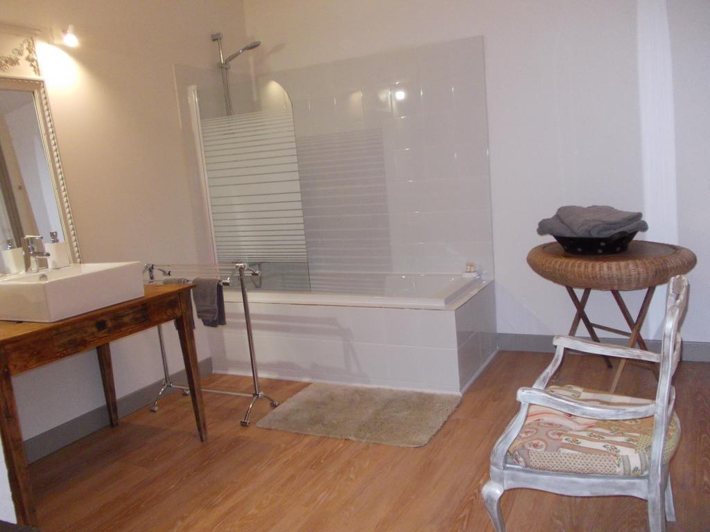 B&B Maison Gaudin Cognac Ruang foto
